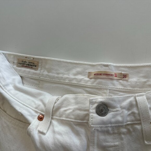 Levi's Jeans Womens 31 (31x26.5) White Denim Wedgie Straight Button Fly - Picture 2 of 5